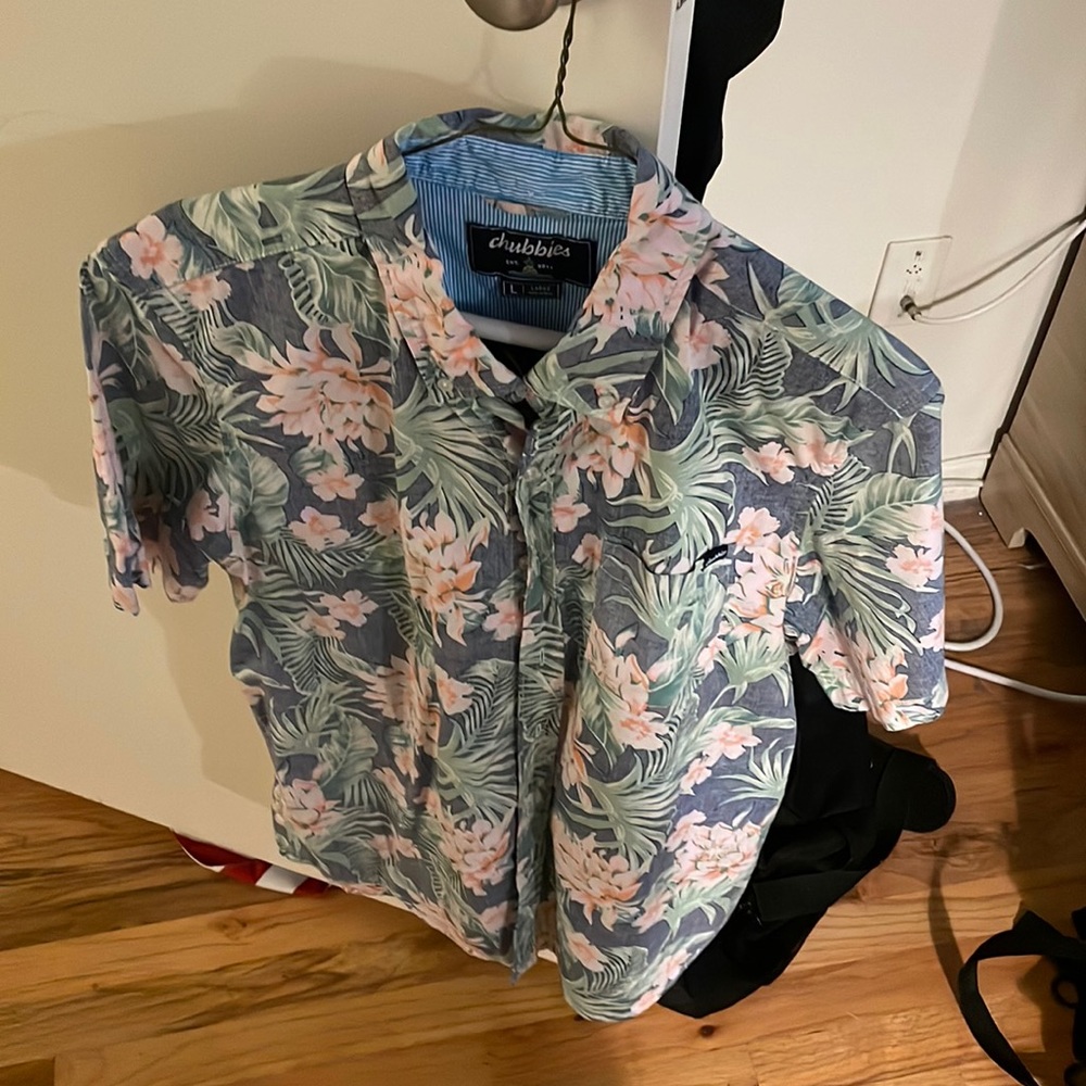 Chubbies button down